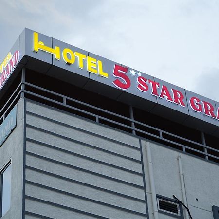 5 Star Grand- Premium 호텔 샴샤바드 외부 사진